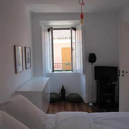 Misericordia House شقة